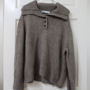 Zara Beige/Brown Buttoned Sweater (S)